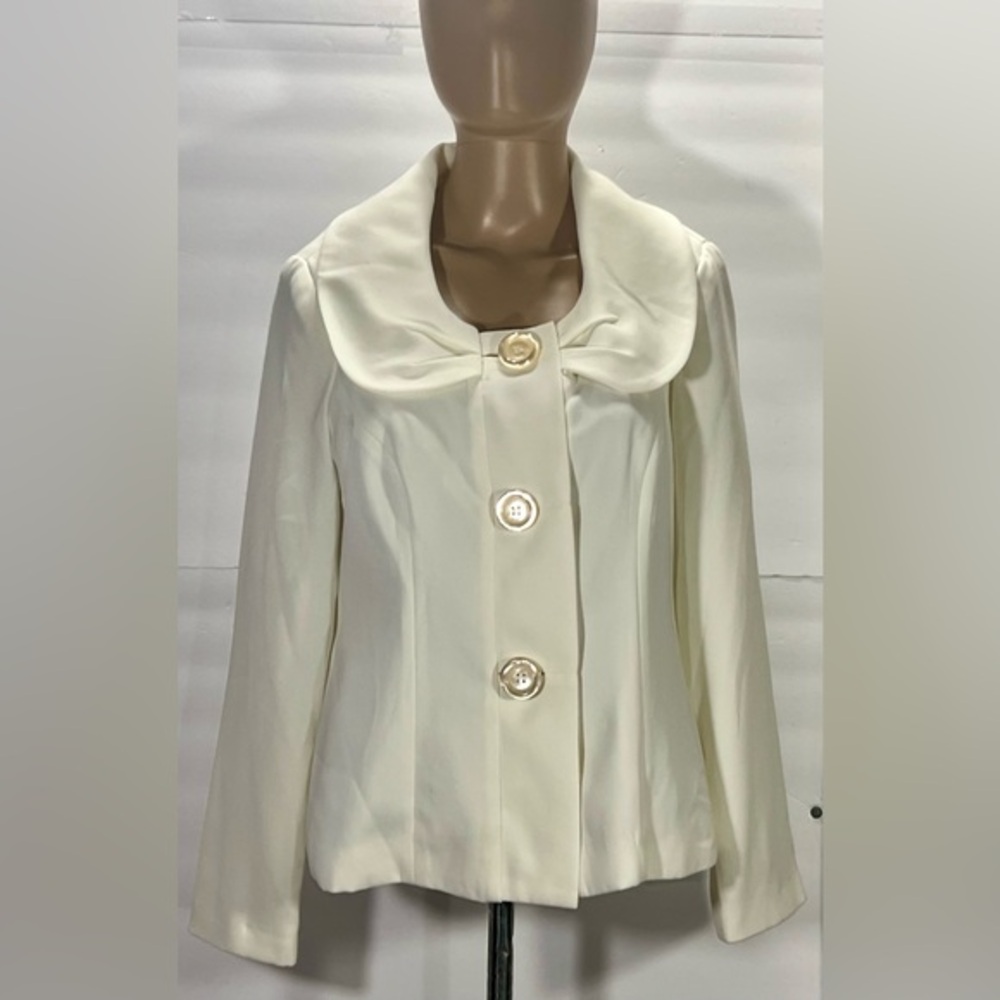 Dana Kay Cream Trench Coat with Statement Collar Size 8